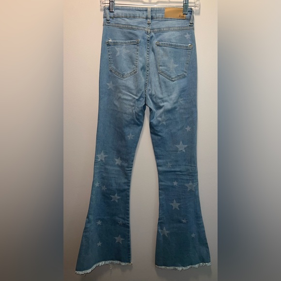 Size 4 Nasty Gal jeans NWT - Picture 3 of 4